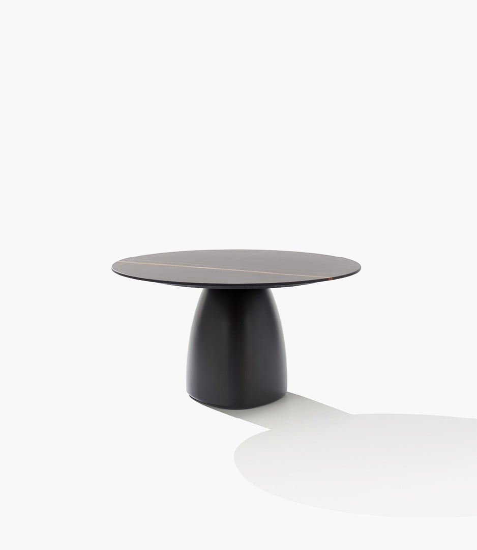 Poliform Immagine di Day Complements Tavoli Monolith 9