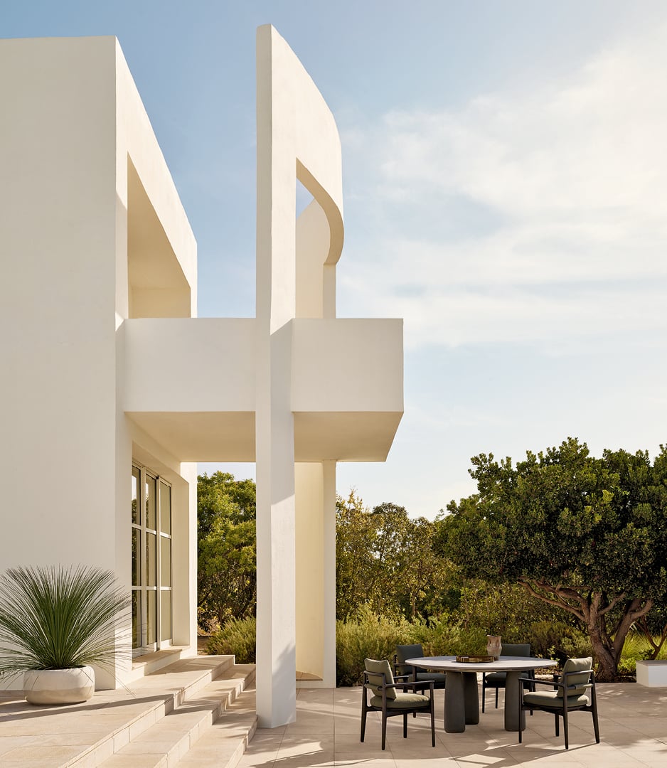 Poliform Immagine di Outdoor Tables Monolith 4