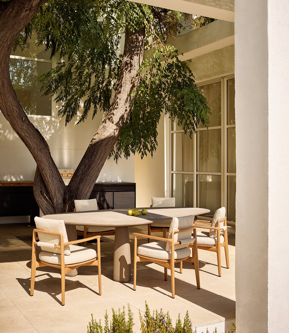 Poliform Immagine di Outdoor Tables Monolith 8