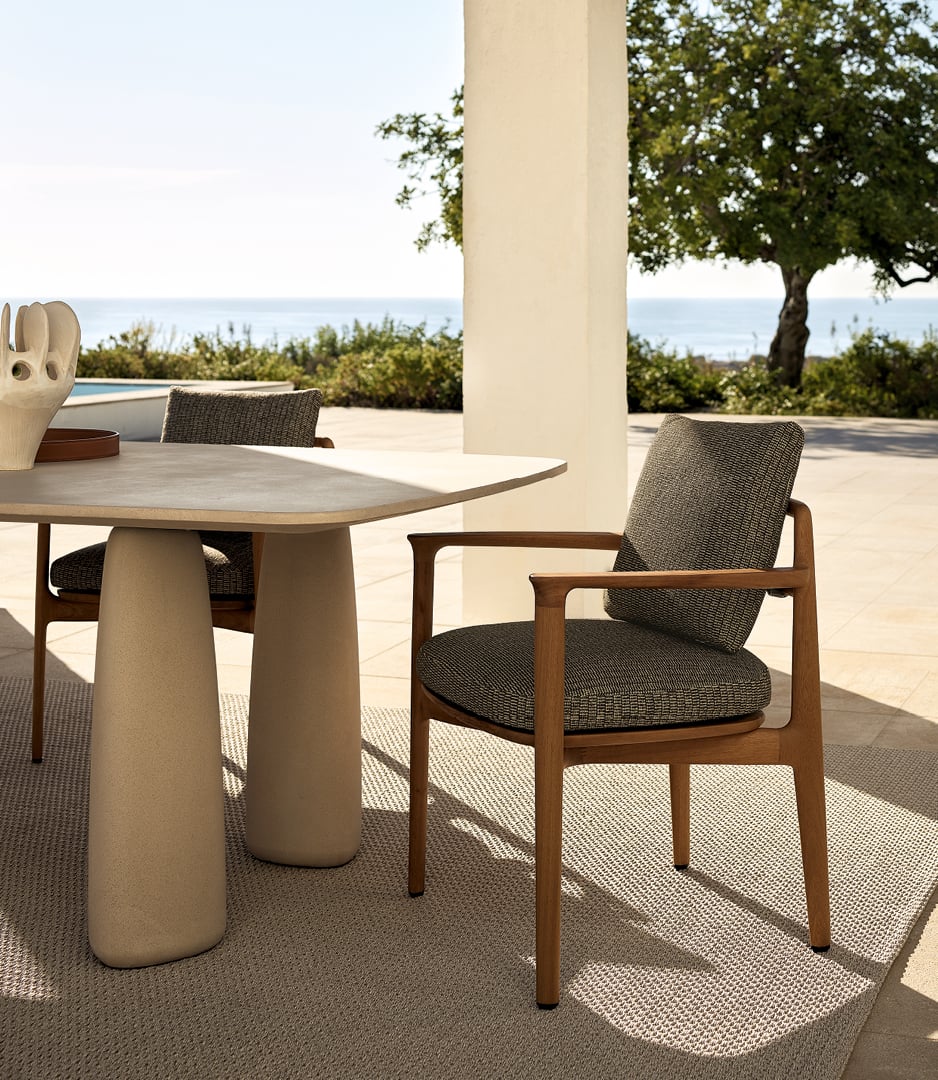 Poliform Immagine di Outdoor Tables Monolith 12