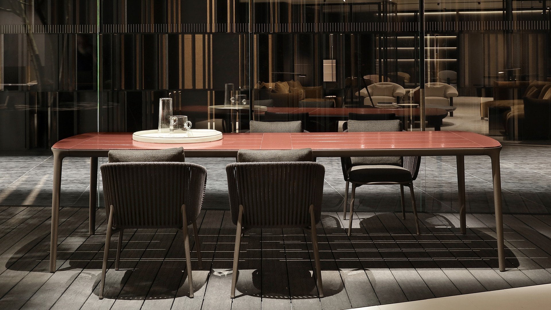 Poliform Immagine di Outdoor Tables Henry 1