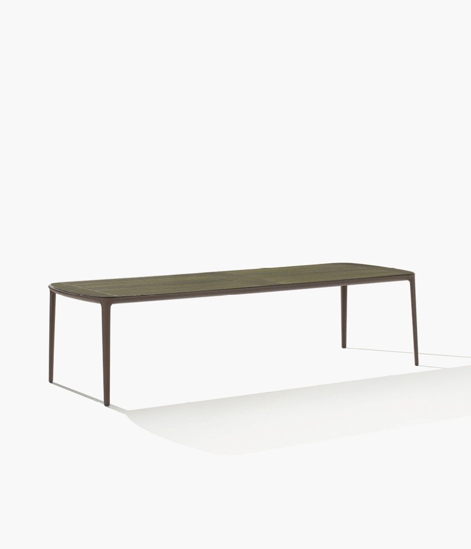 Poliform Immagine di Outdoor Tables Henry 1